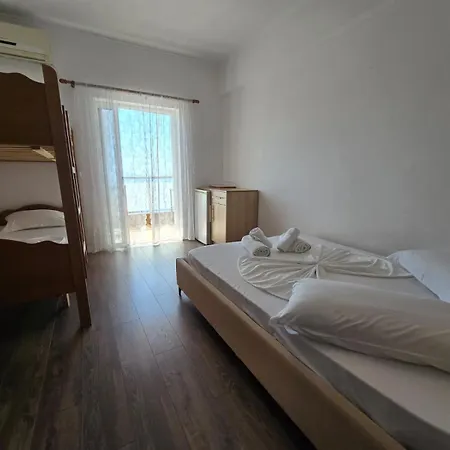 Apartment Teo