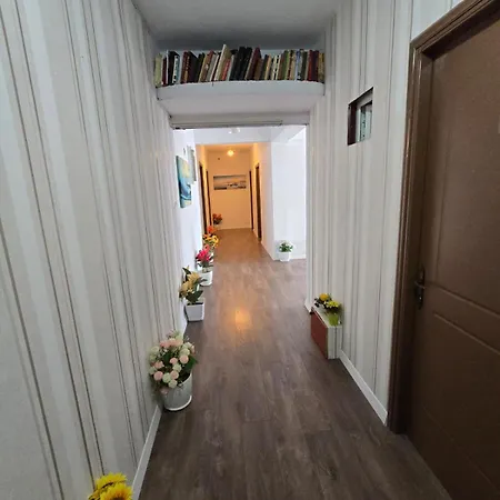 Teo Appartement Himarë